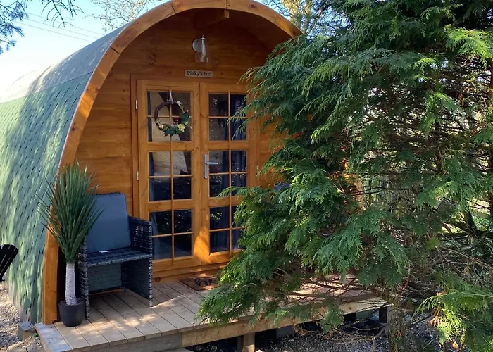 Pinkys Pod At Rock Lodge